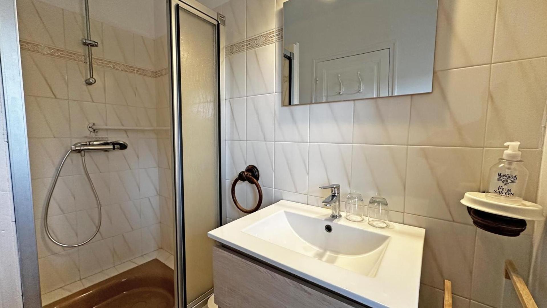 Chez Doussaud Bed & Breakfast Bessines-sur-Gartempe ภายนอก รูปภาพ
