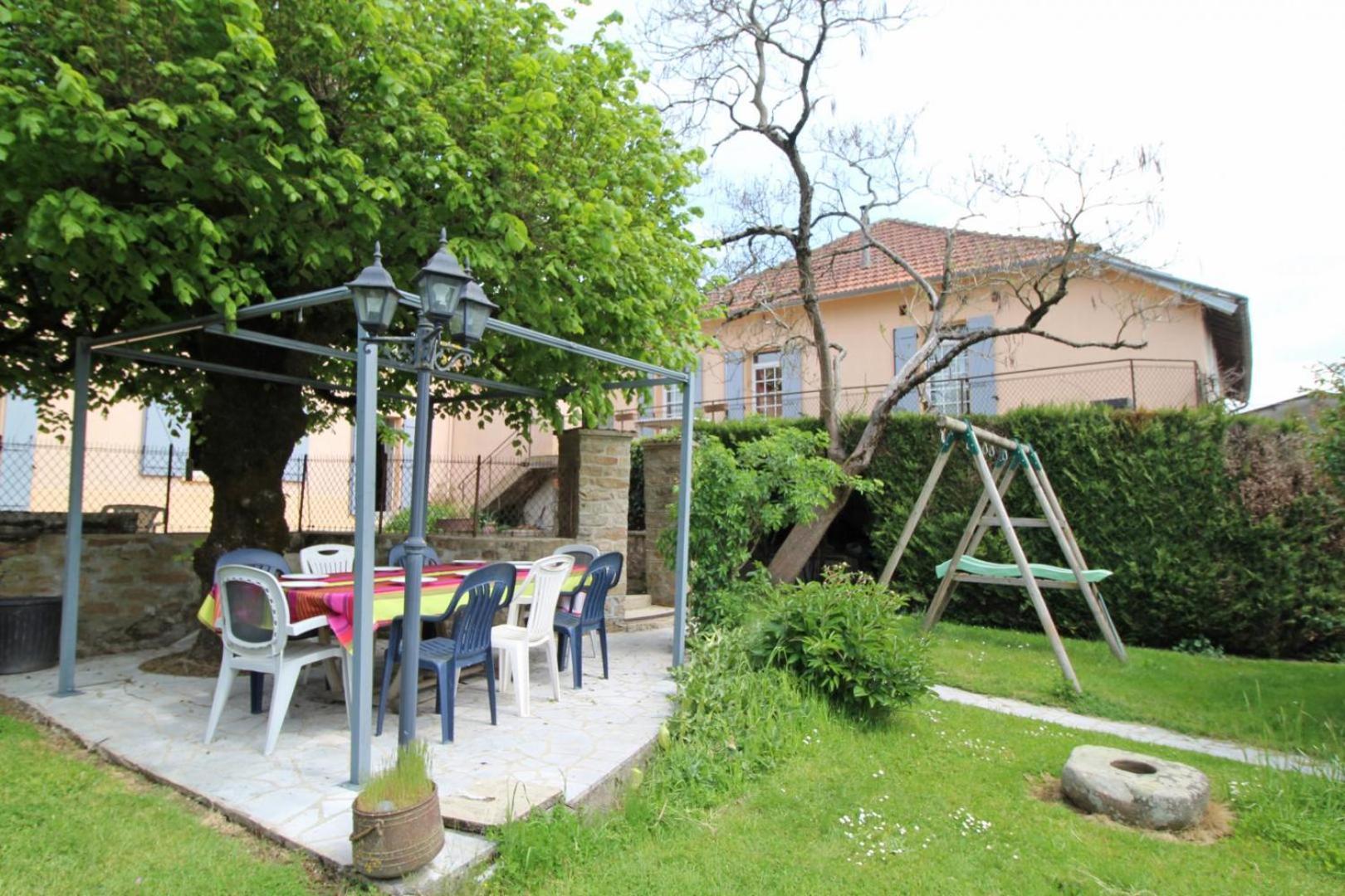 Chez Doussaud Bed & Breakfast Bessines-sur-Gartempe ภายนอก รูปภาพ